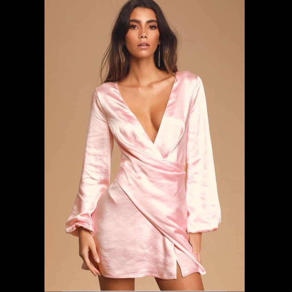 NWT baby pink satin balloon sleeve mini dress